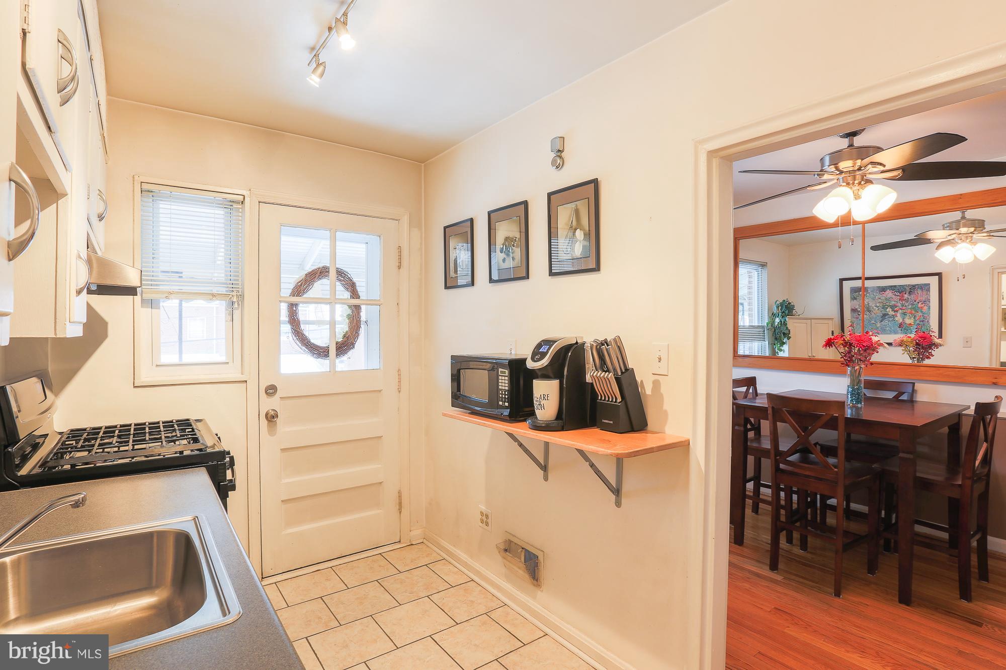 7720 Eastdale Road Baltimore, MD 21224 - Photo 11 of 26 Kitchen