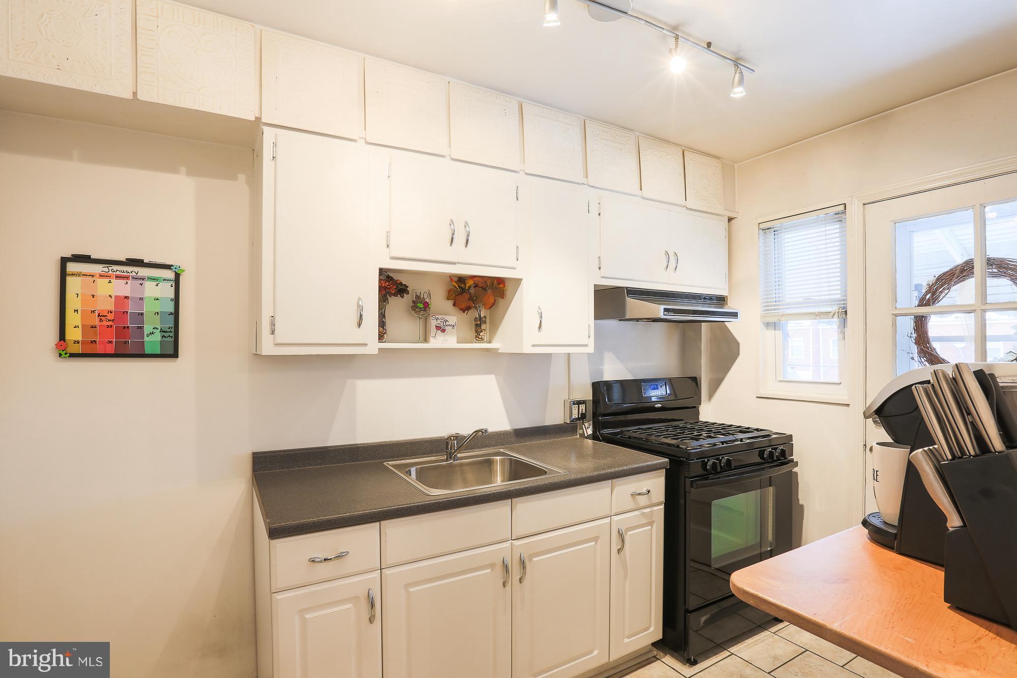 7720 Eastdale Road Baltimore, MD 21224 - Photo 12 of 26 Kitchen