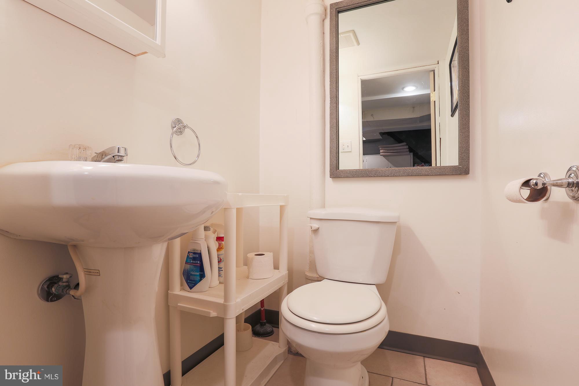 7720 Eastdale Road Baltimore, MD 21224 - Photo 19 of 26 Bath