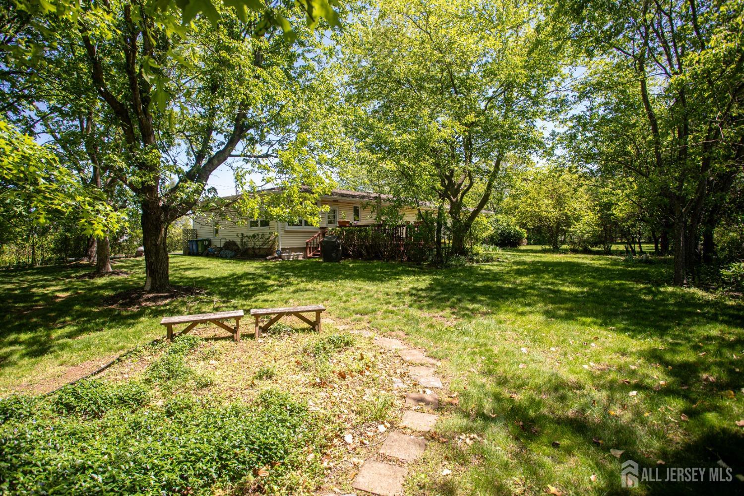 282 Bridgepoint Road Belle Mead, NJ 08502 - Photo 33 of 49