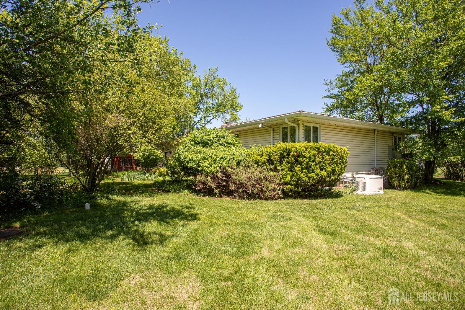 282 Bridgepoint Road Belle Mead, NJ 08502 - Photo 36 of 49