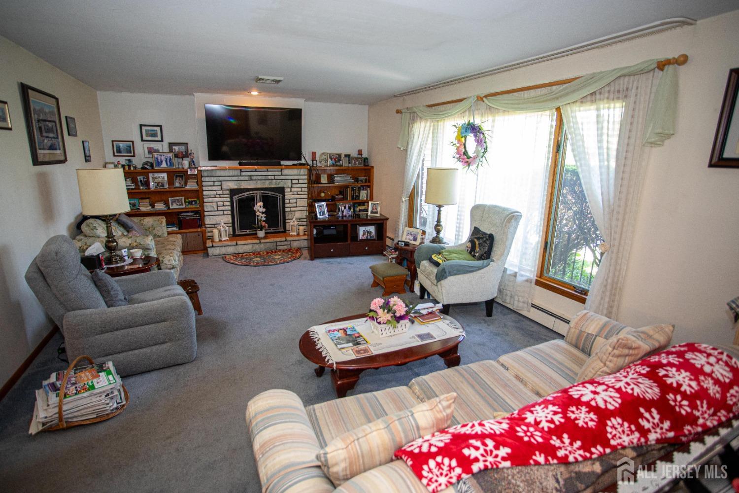 282 Bridgepoint Road Belle Mead, NJ 08502 - Photo 6 of 49