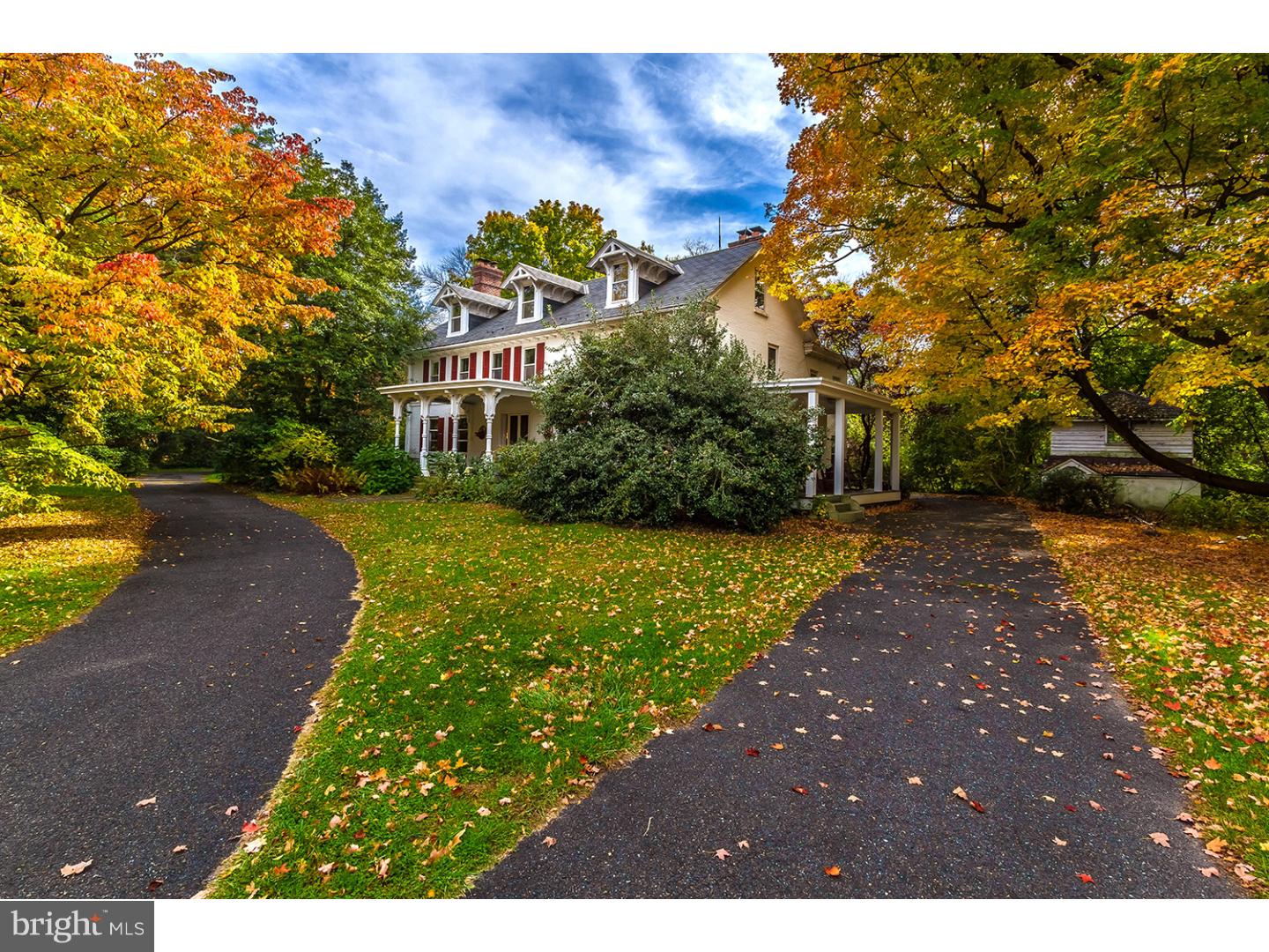 2801 Riverton Road Cinnaminson, NJ 08077 - Photo 3 of 25