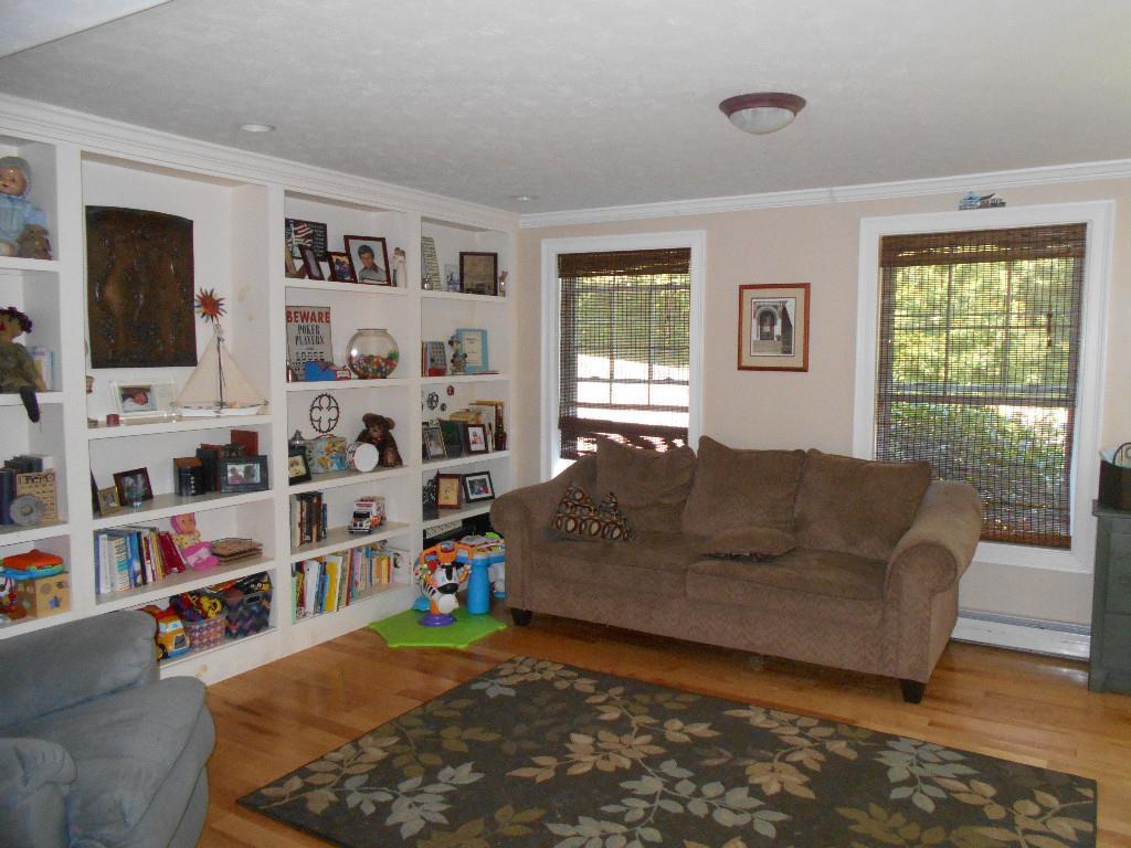 471 Buzzell Road Biddeford, ME 04005 - Photo 5 of 29 Photo