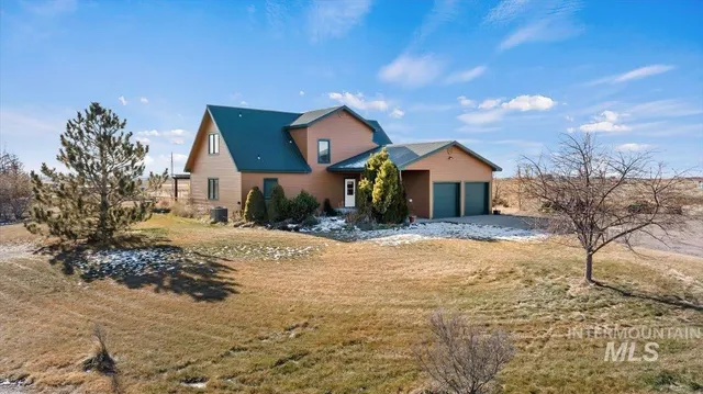 $625,000 | 188 East 552nd Street North, Shoshone, ID 83352