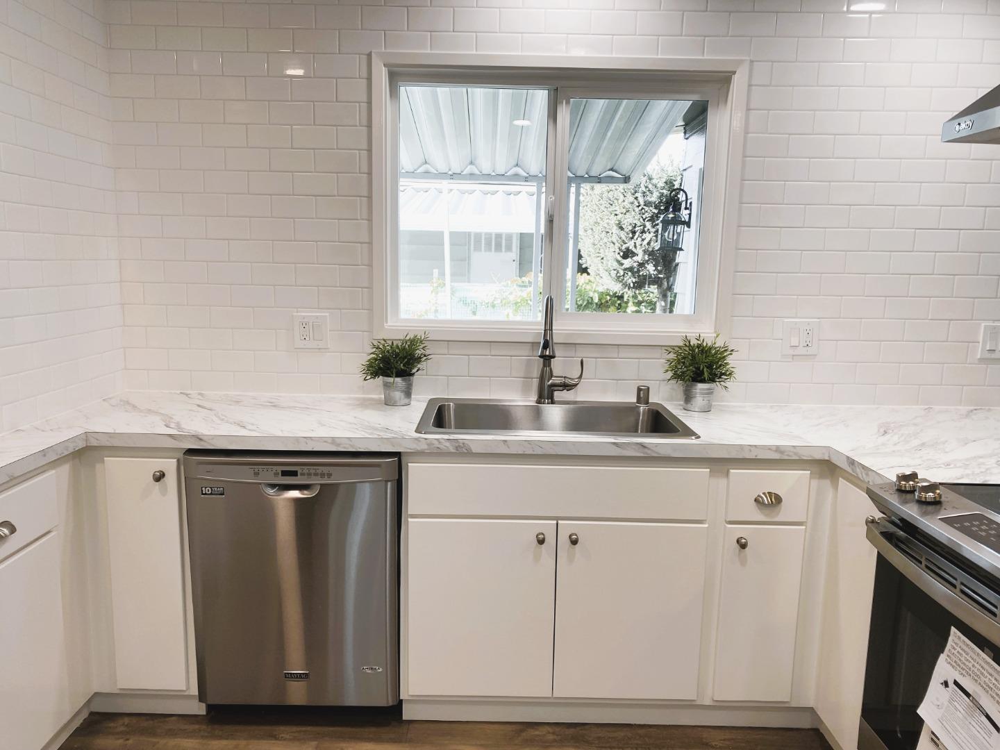 29164 Colorado Road Hayward, CA 94544 - Photo 6 of 35 Gallery Image 6