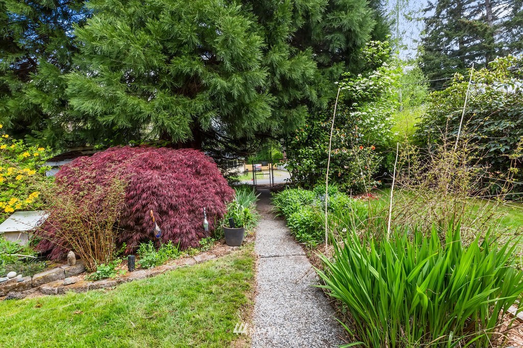 3727 Dyes Inlet Road Northwest Bremerton, WA 98312 - Photo 24 of 40 Gallery Image 24