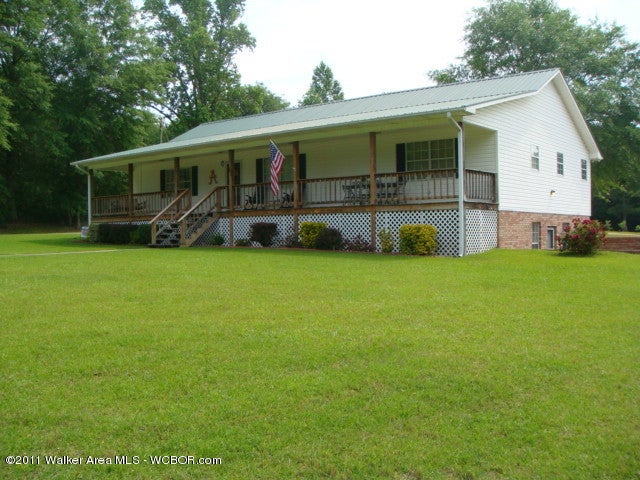 237 Drummond Cut-Off Road Jasper, AL 35504 - Photo 2 of 27 Gallery Image 2