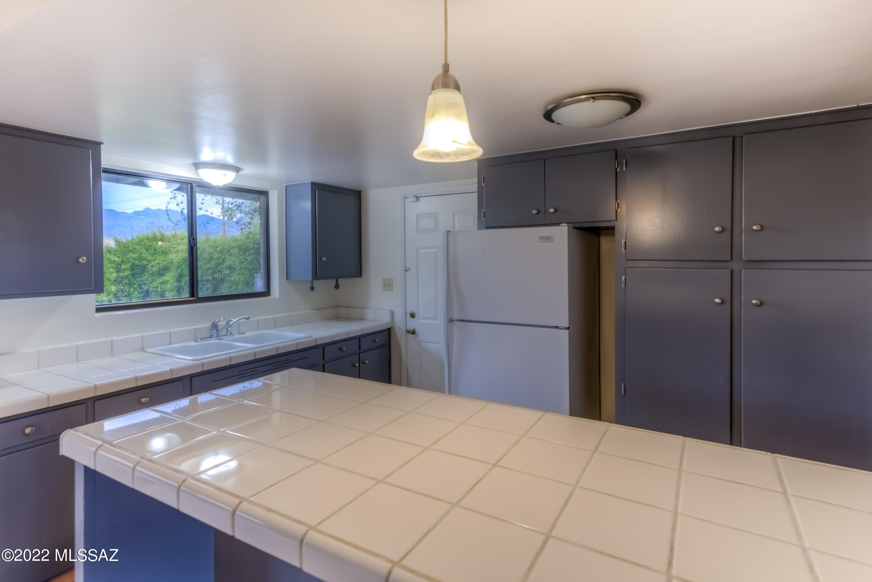 2121 North Country Club Road, Unit 10 Tucson, AZ 85716 - Photo 13 of 26 Gallery Image 13