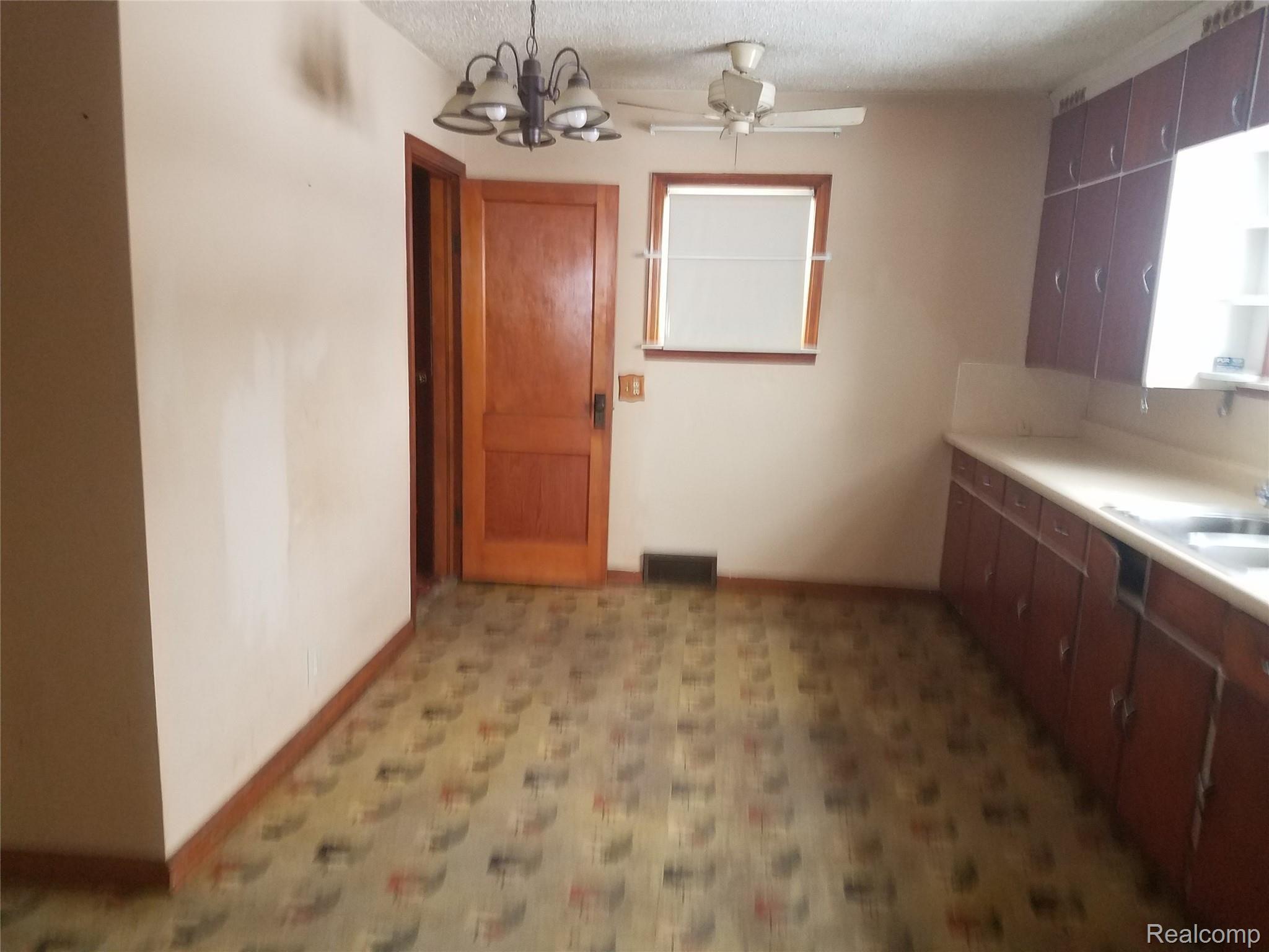 6391 Weyer Road Imlay City, MI 48444 - Photo 6 of 9 20190213_104256.jpg