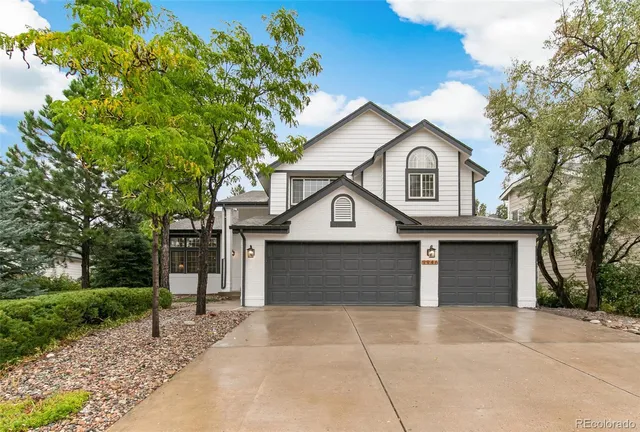 $1,075,000 | 9946 Wyecliff Drive, Highlands Ranch, CO 80126