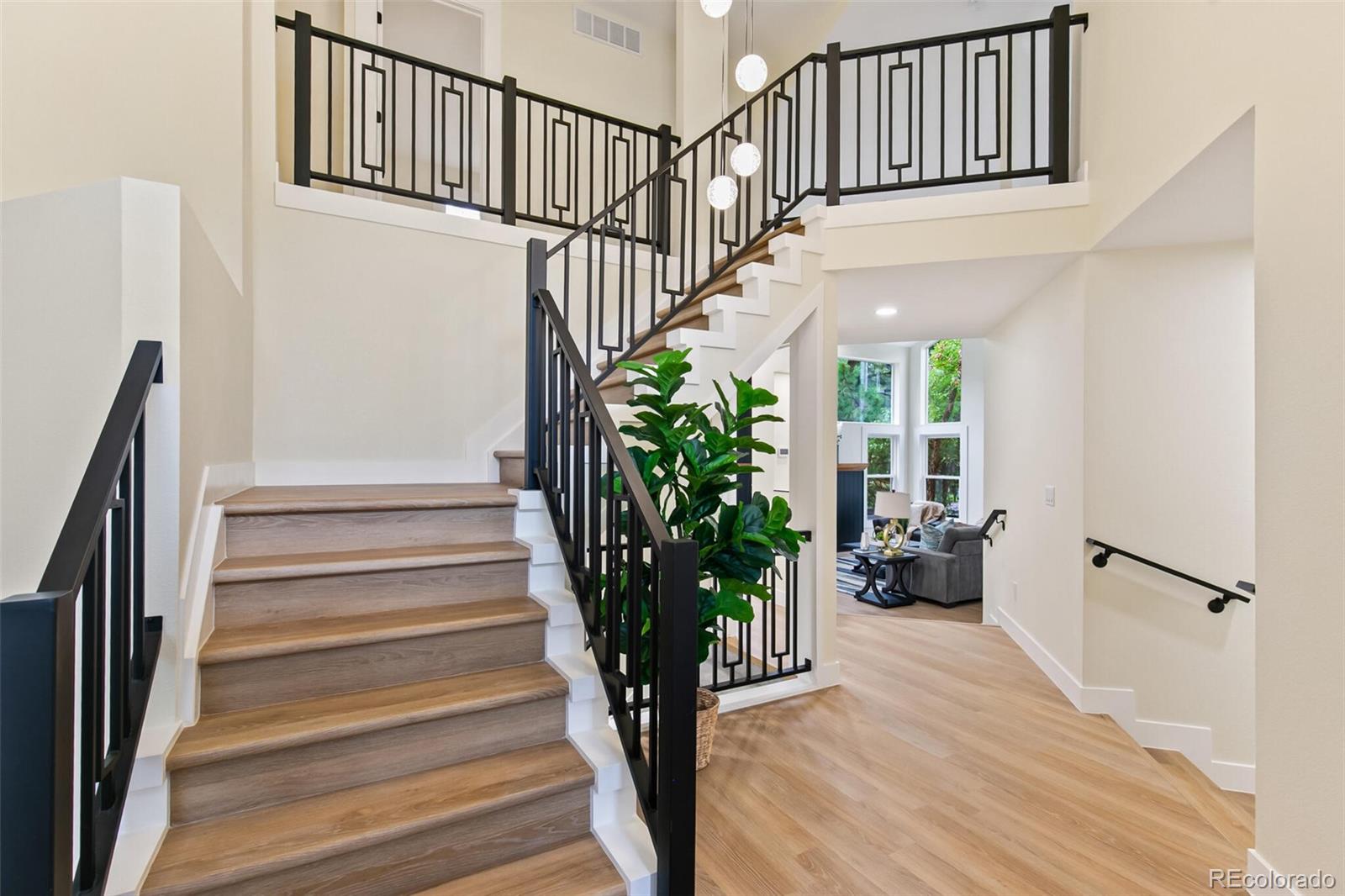 9946 Wyecliff Drive Highlands Ranch, CO 80126 - Photo 20 of 42