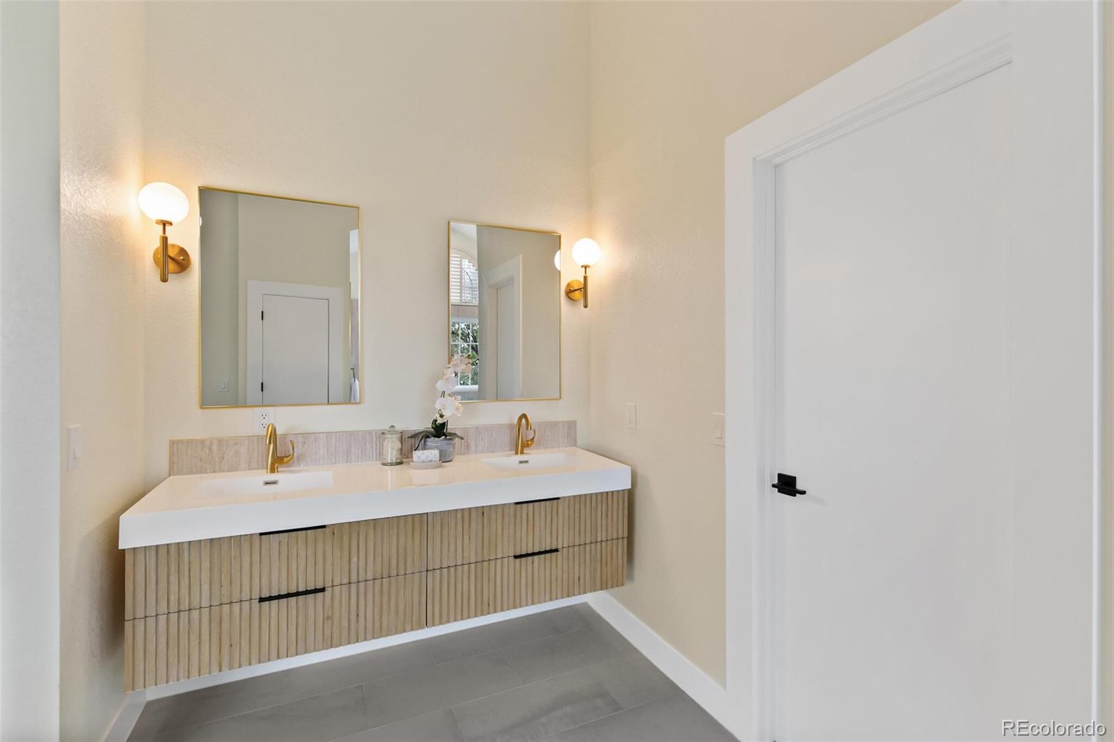 9946 Wyecliff Drive Highlands Ranch, CO 80126 - Photo 26 of 42