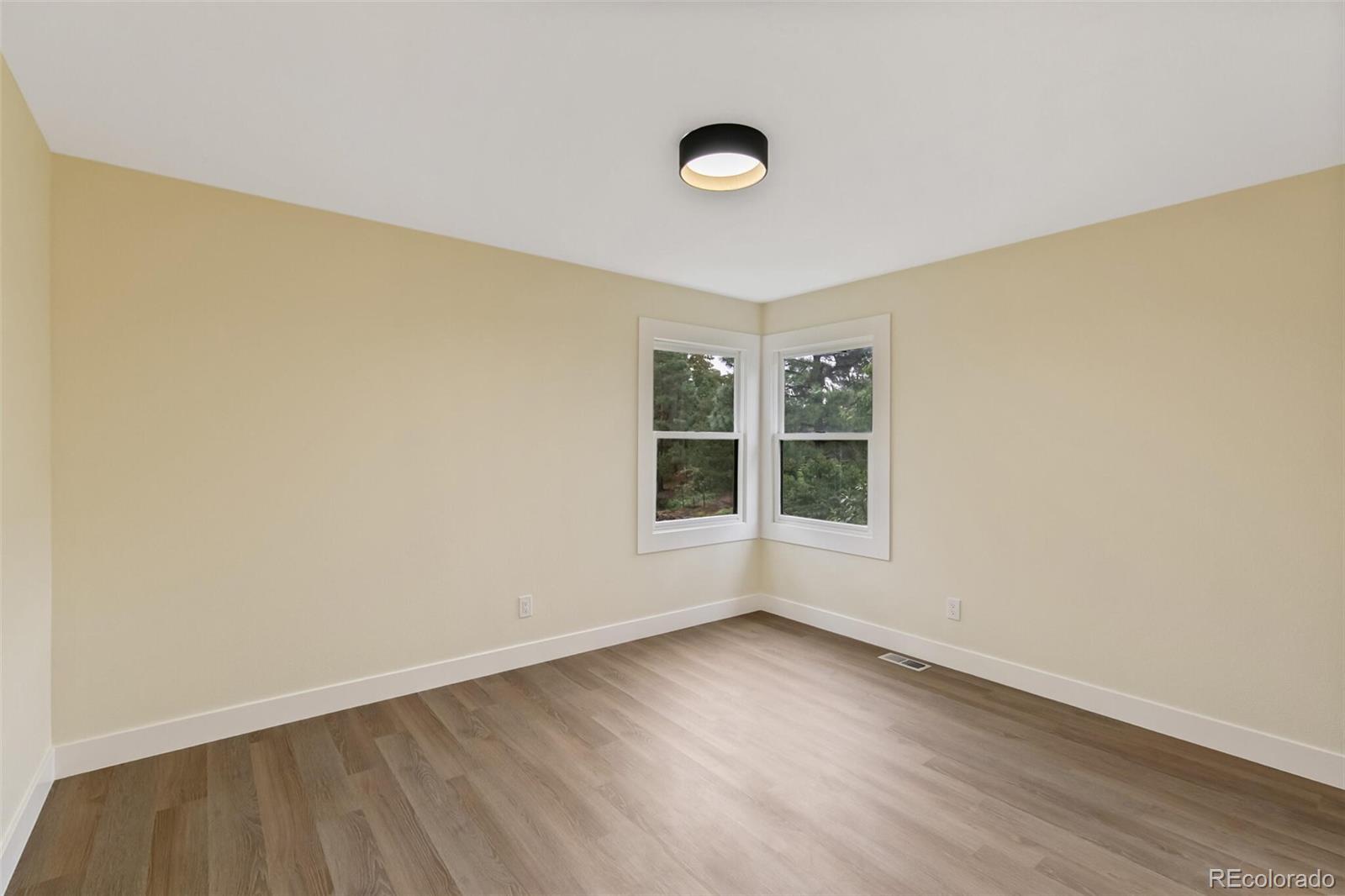 9946 Wyecliff Drive Highlands Ranch, CO 80126 - Photo 31 of 42