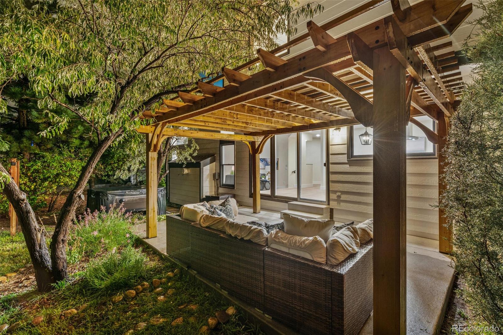 9946 Wyecliff Drive Highlands Ranch, CO 80126 - Photo 37 of 42