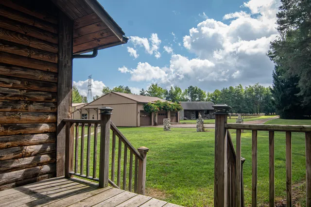 $649,000 | 1442 West Tyler Road, Hart, MI 49420