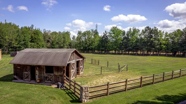 $649,000 | 1442 West Tyler Road, Hart, MI 49420