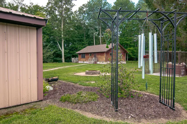 $649,000 | 1442 West Tyler Road, Hart, MI 49420