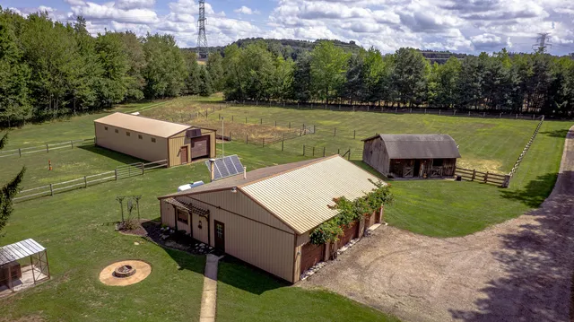 $649,000 | 1442 West Tyler Road, Hart, MI 49420