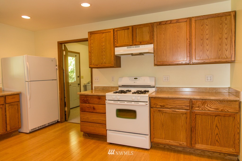 2340 West Valley Road Chimacum, WA 98325 - Photo 11 of 25