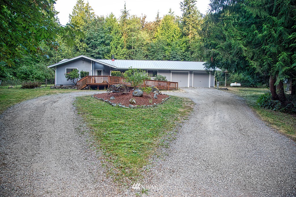 2340 West Valley Road Chimacum, WA 98325 - Photo 4 of 25