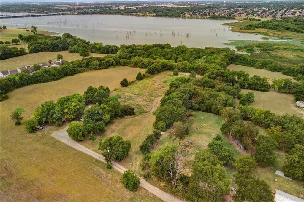 6829 Chiesa Road Rowlett, TX 75089 - Photo 8 of 19