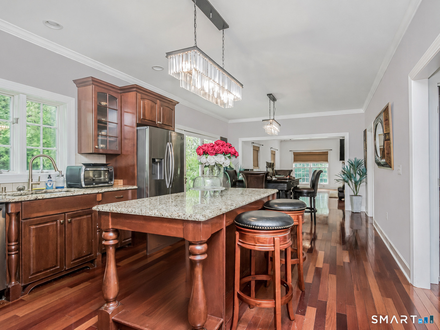 957 Roxbury Road Southbury, CT 06488 - Photo 4 of 39 Gallery Image 4