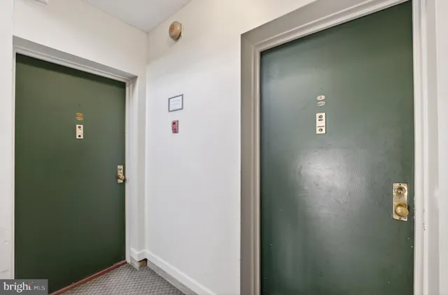 $3,700 | 3450 39th Street Northwest, Unit A685, Washington, DC 20016