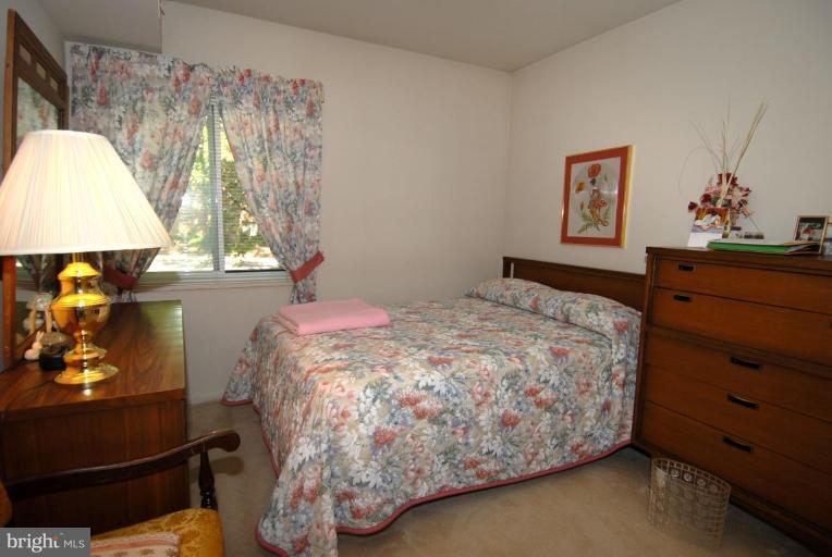1412 Northgate Square, Unit 12/12B Reston, VA 20190 - Photo 15 of 18 Bedroom #2