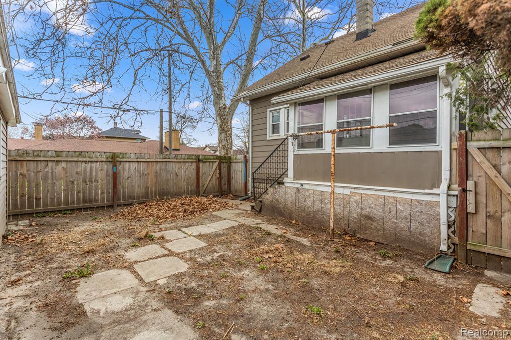 63 Elm Street River Rouge, MI 48218 - Photo 30 of 31