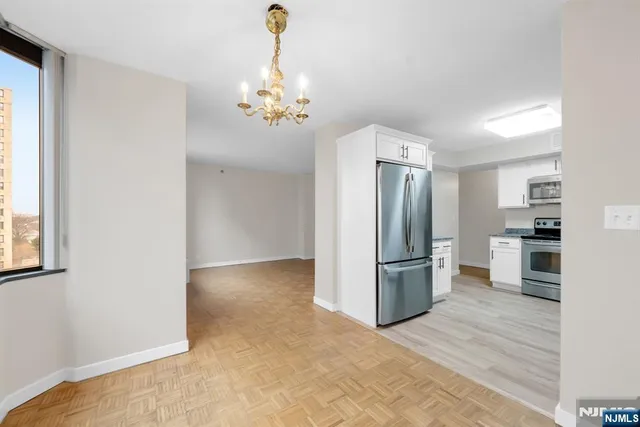 $378,000 | 316 Prospect Avenue, Unit 8H, Hackensack, NJ 07601