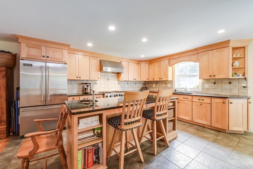 32 Bournedale Road Bourne, MA 02532 - Photo 20 of 41