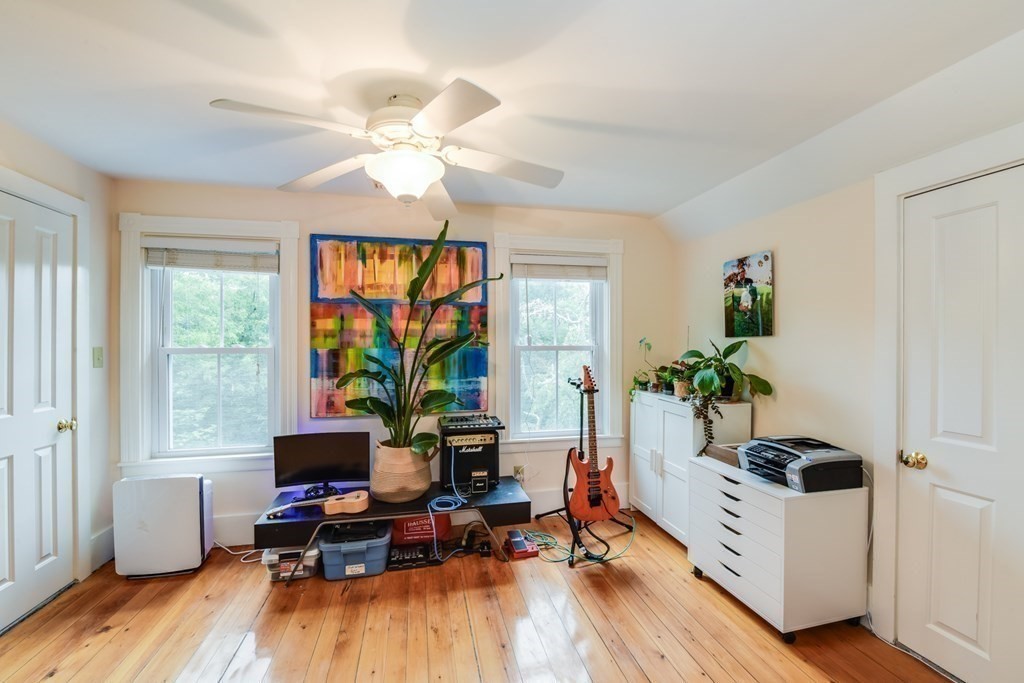 32 Bournedale Road Bourne, MA 02532 - Photo 36 of 41