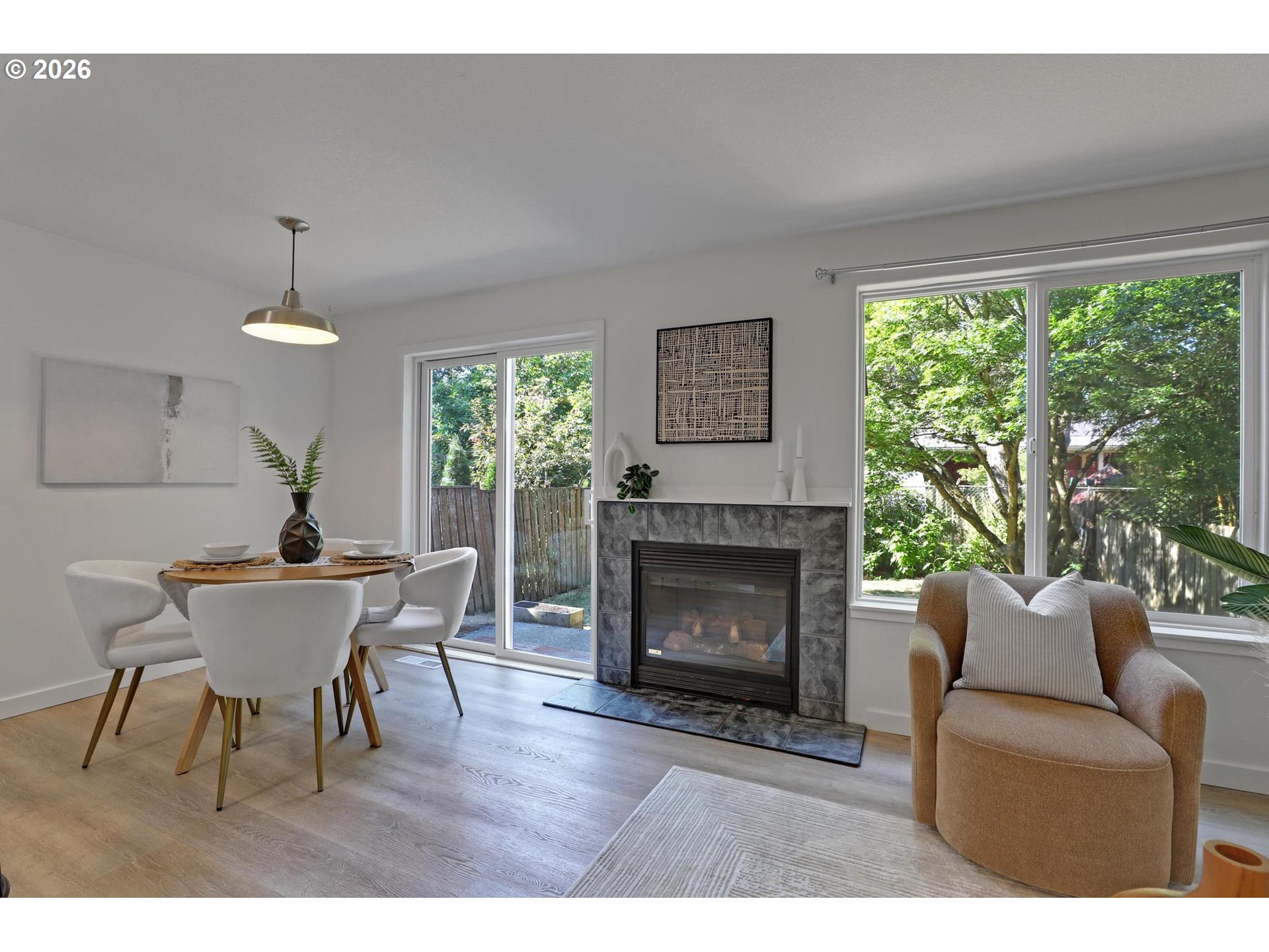 7616 North Edison Street Portland, OR 97203 - Photo 5 of 18