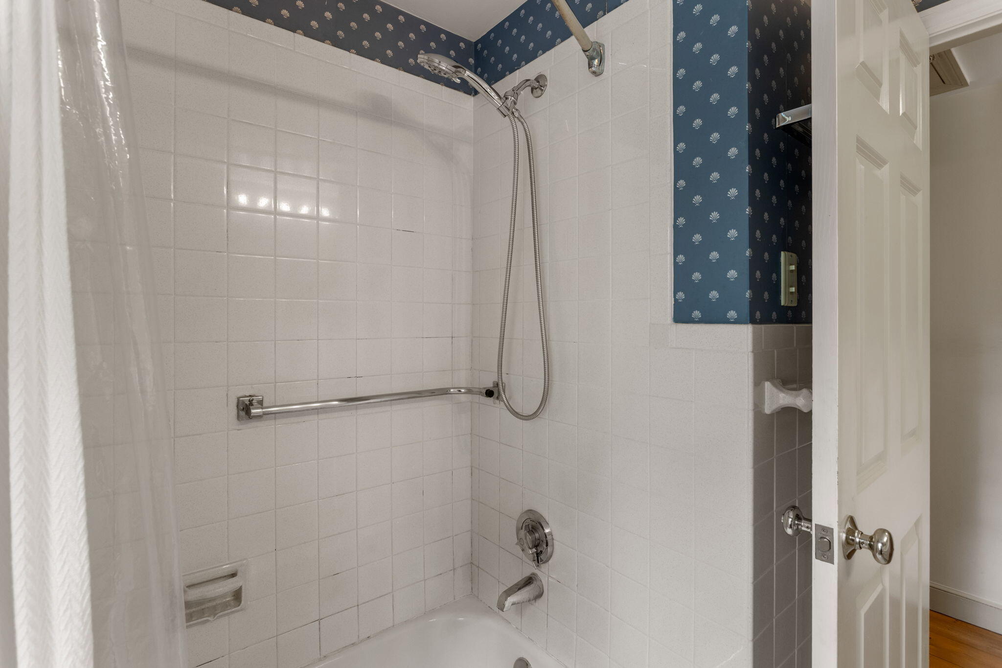 16 Greengate Road Falmouth, MA 02540 - Photo 16 of 46 25-web-or-mls-16-greengate-rd