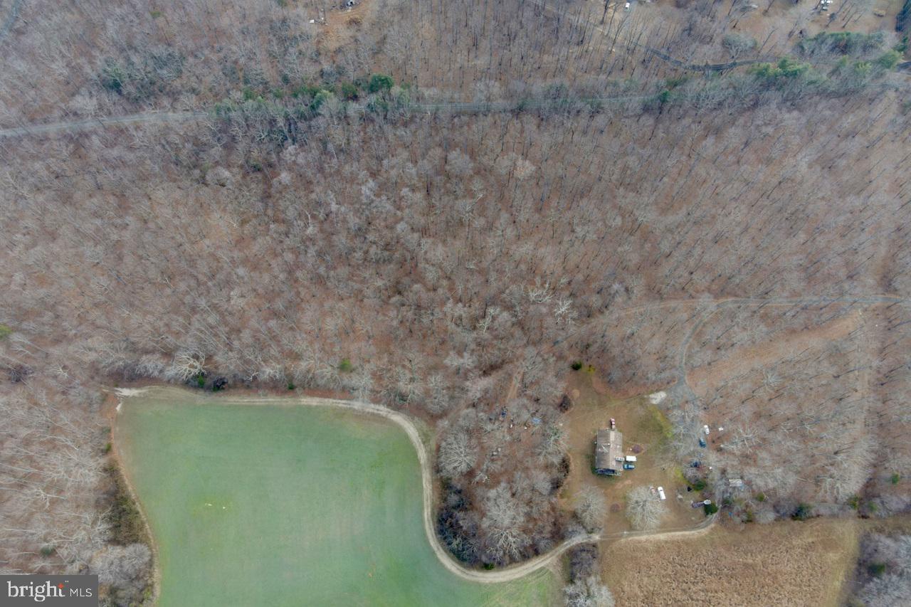 7389 Leeds Manor Road Marshall, VA 20115 - Photo 17 of 22