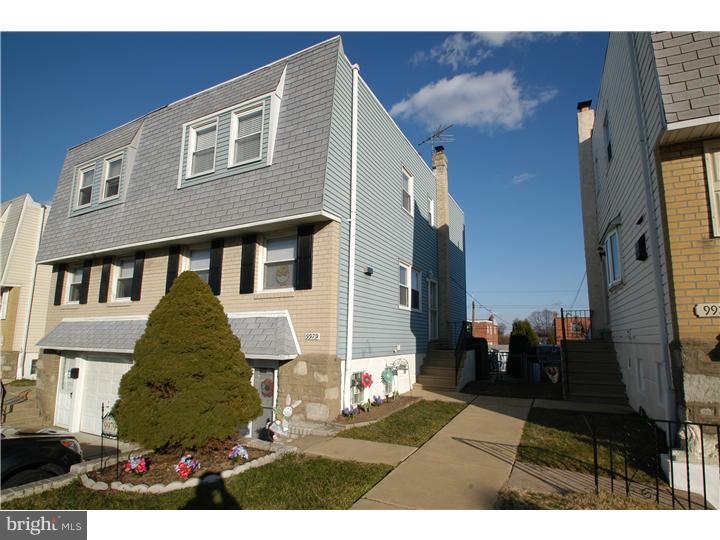 9979 Bridle Road Philadelphia, PA 19115 - Photo 2 of 17 Gallery Image 2