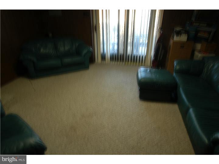 9979 Bridle Road Philadelphia, PA 19115 - Photo 13 of 17 Gallery Image 13