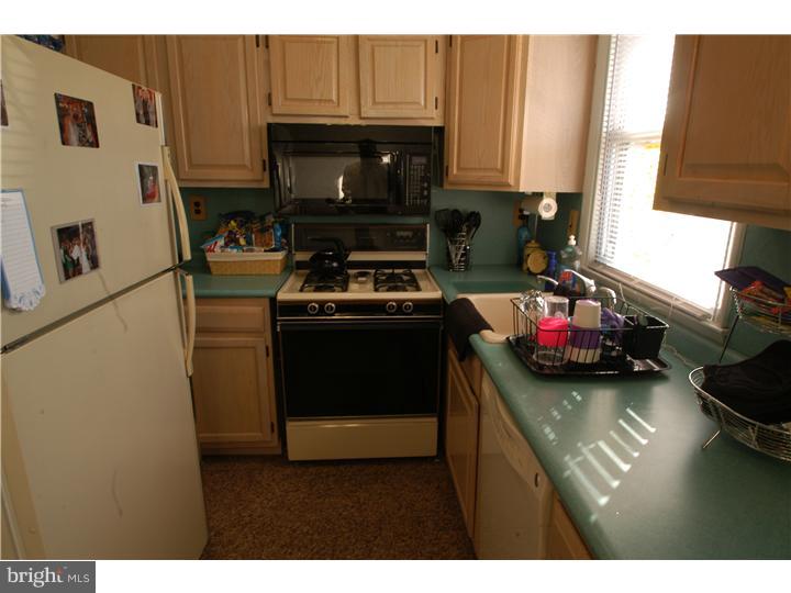 9979 Bridle Road Philadelphia, PA 19115 - Photo 6 of 17 Gallery Image 6