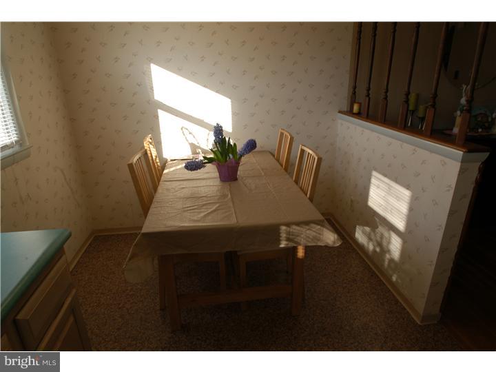 9979 Bridle Road Philadelphia, PA 19115 - Photo 8 of 17 Gallery Image 8