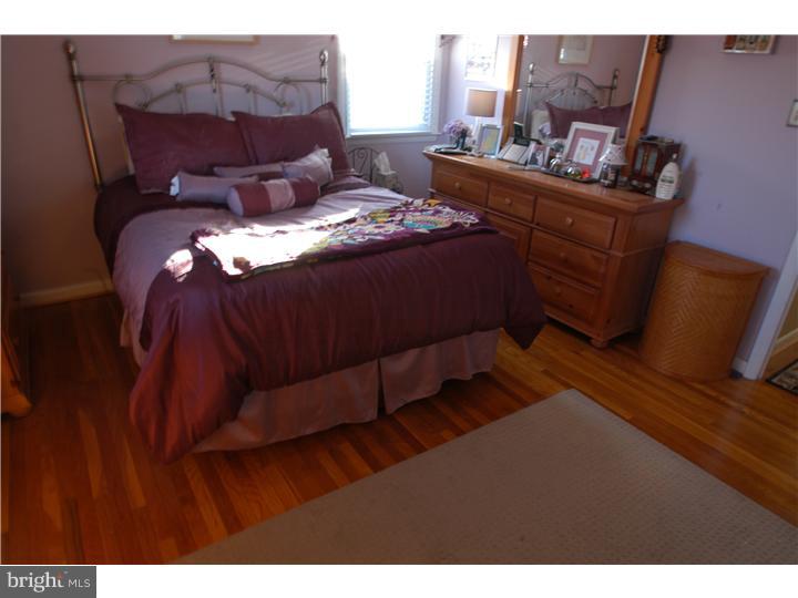 9979 Bridle Road Philadelphia, PA 19115 - Photo 9 of 17 Gallery Image 9