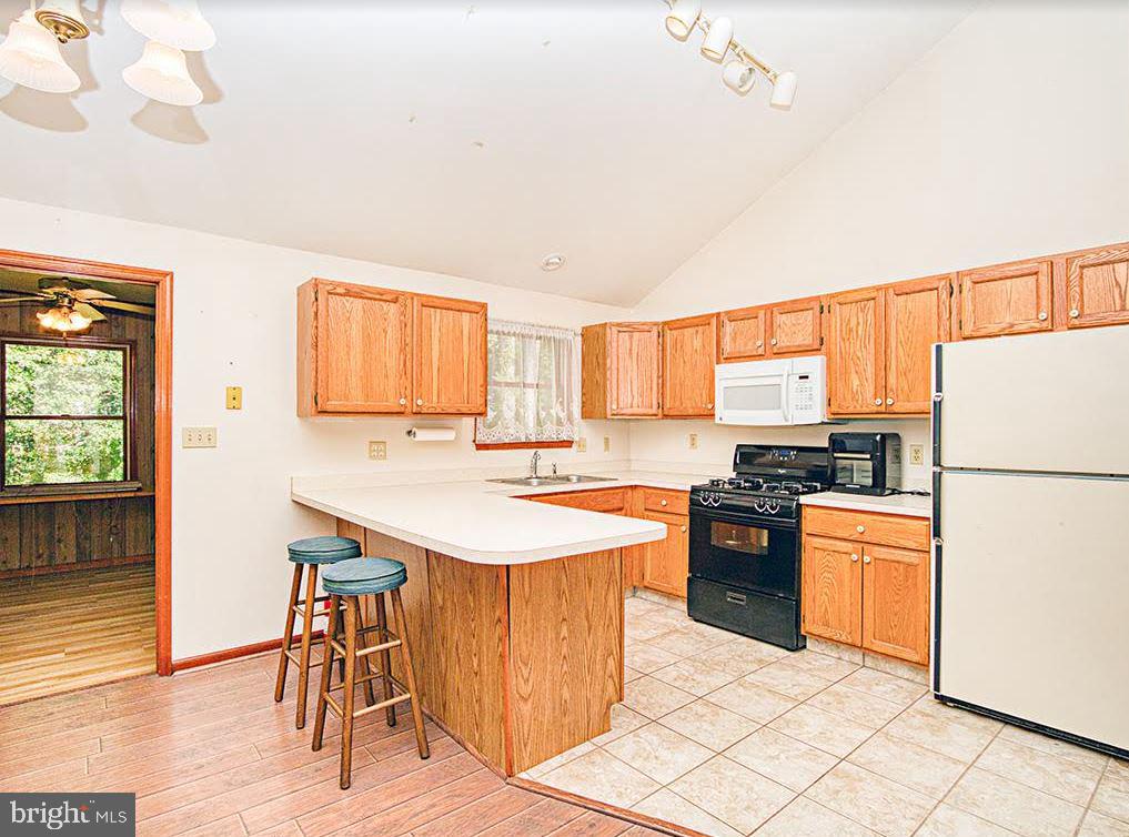 41 Falcon Bridge Road Ocean Pines, MD 21811 - Photo 16 of 45