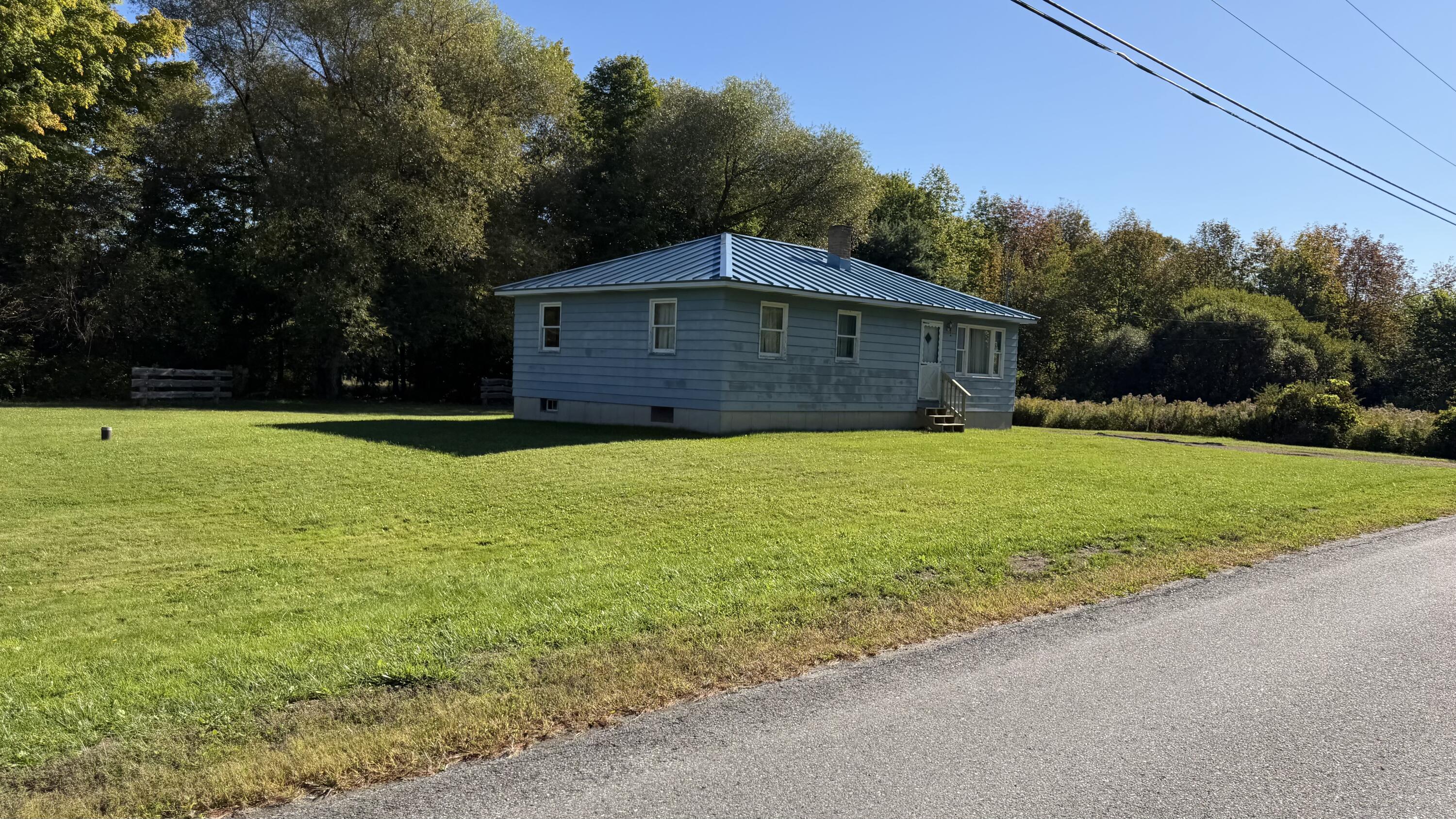 61 Town Farm Road Sidney, ME 04330 - Photo 3 of 28 Front