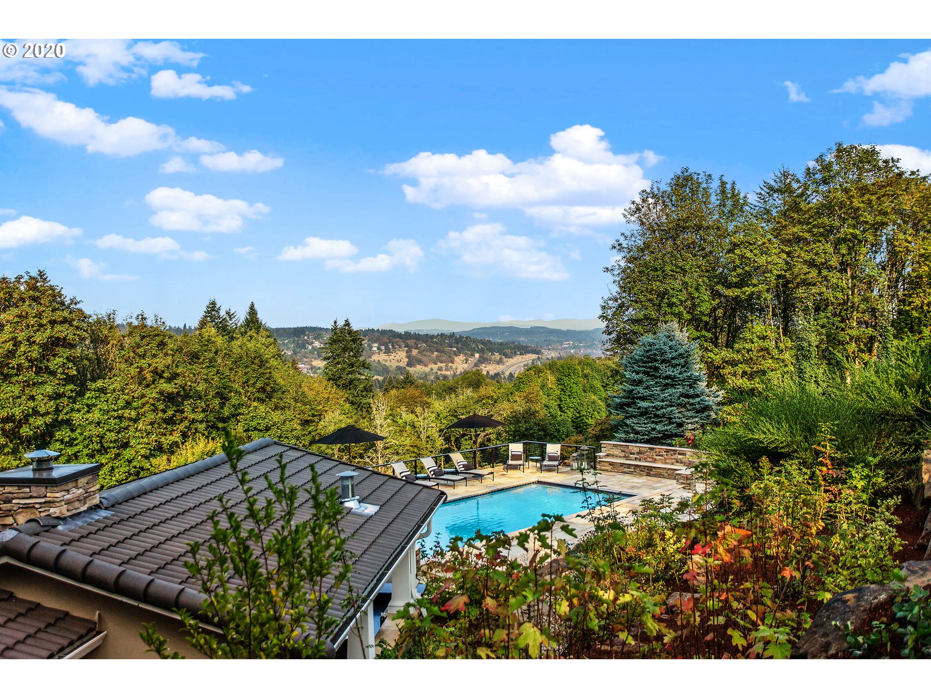24900 Southwest Valley View Road West Linn, OR 97068 - Photo 14 of 32 Gallery Image 14