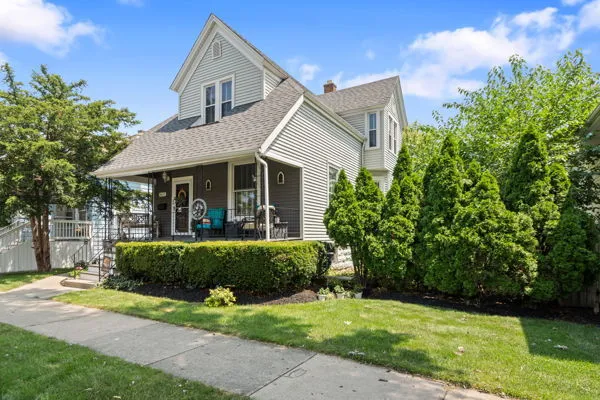 $510,000 | 3621 Vernon Avenue, Brookfield, IL 60513