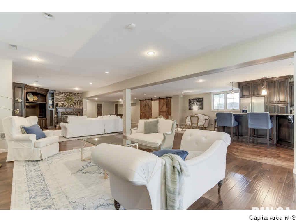 4500 Blackwolf Road Springfield, IL 62711 - Photo 27 of 36