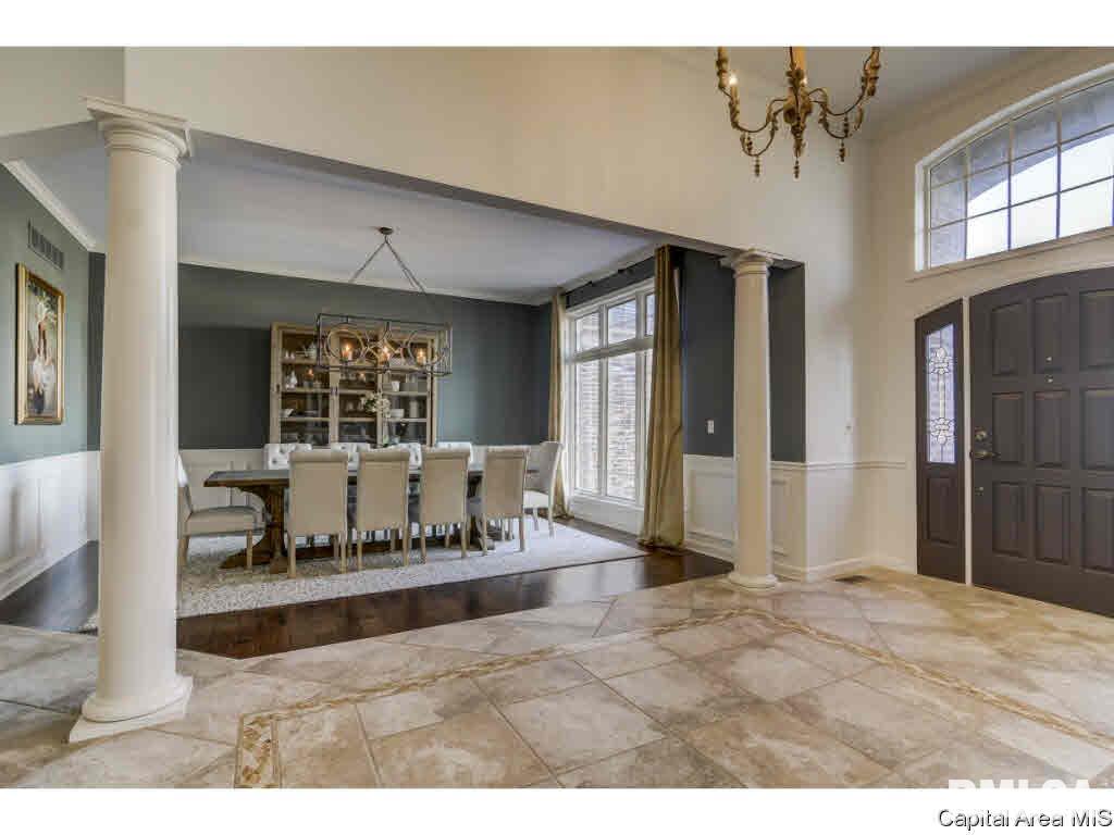 4500 Blackwolf Road Springfield, IL 62711 - Photo 5 of 36