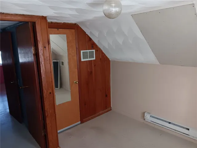 $379,900 | 5 Barre Court, Warwick, RI 02886