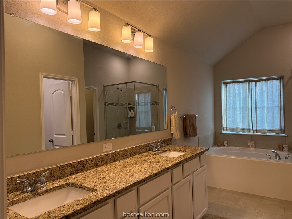 4262 Harding Way Bryan, TX 77802 - Photo 21 of 34