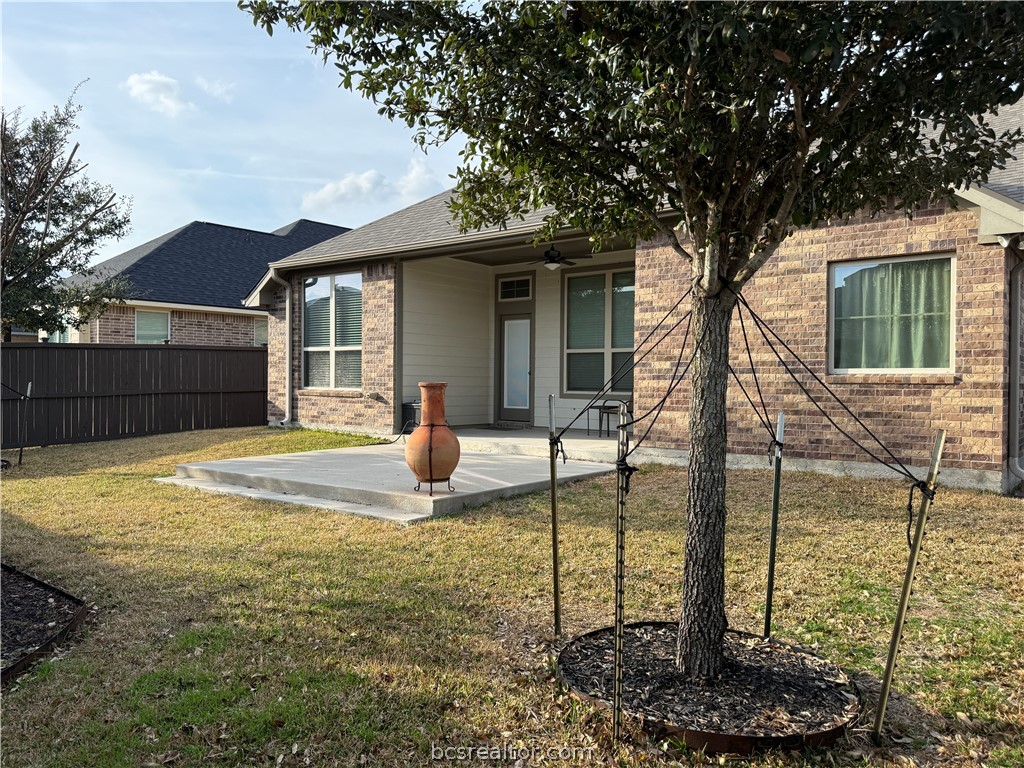 4262 Harding Way Bryan, TX 77802 - Photo 27 of 34